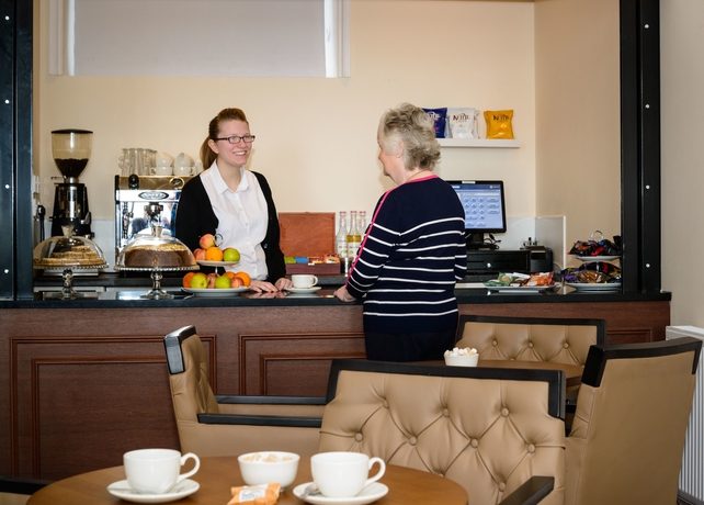 Imagen del bar/restaurante del Hotel Russell, Weymouth. Foto 4
