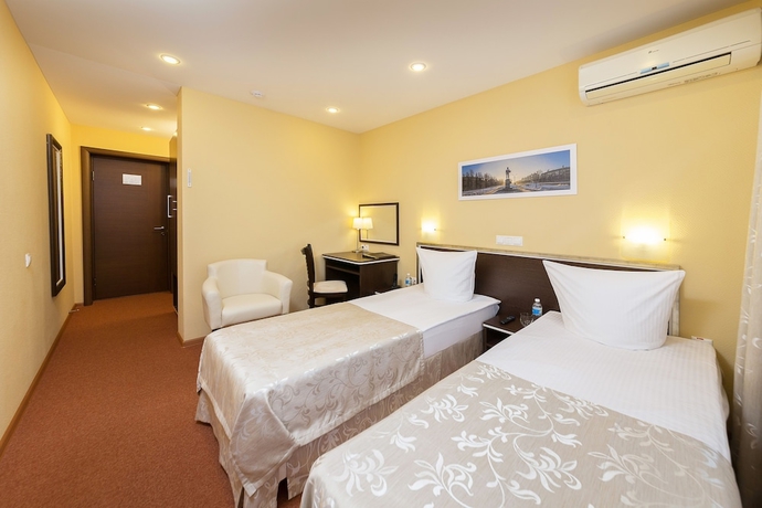 Imagen de la habitación del Hotel Russia Hotel. Foto 3