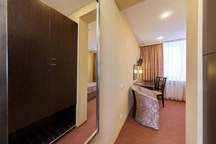 Imagen de la habitación del Hotel Russia Hotel. Foto 12