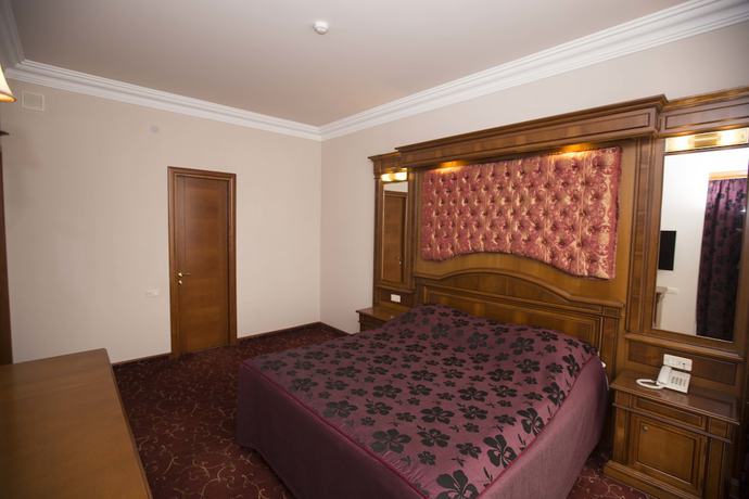 Imagen de la habitación del Hotel Russia, Tsaghkadzor. Foto 3