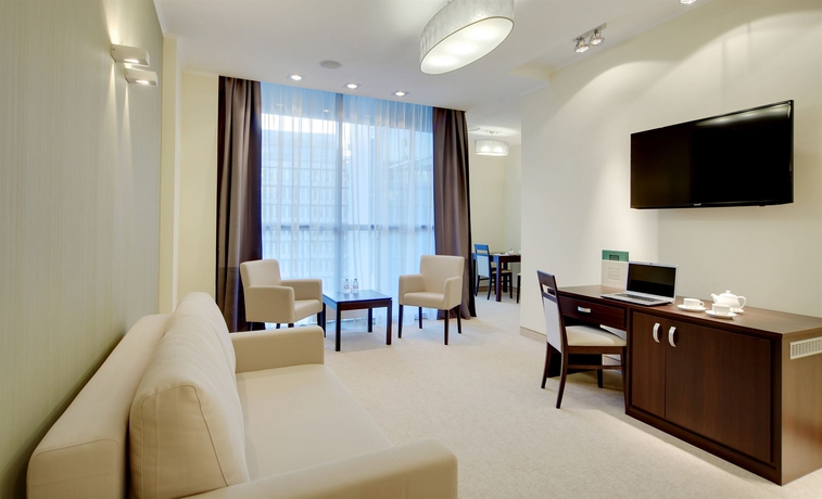 Imagen de los interiores del Hotel Russian Seasons Deluxe. Foto 9