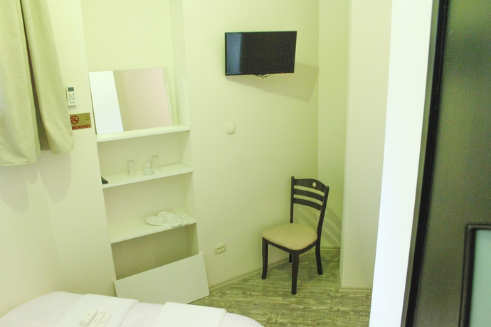 Imagen de la habitación del Hotel Rustaveli 36. Foto 6