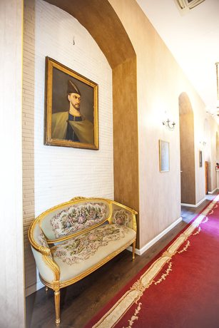 Imagen de los interiores del Hotel Rustaveli. Foto 17