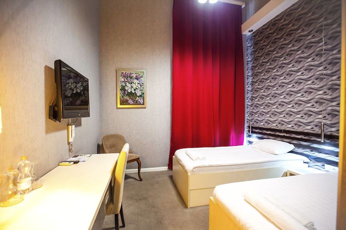 Imagen de la habitación del Hotel Rustaveli. Foto 2