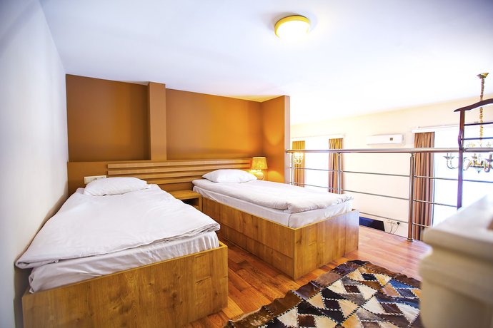 Imagen de la habitación del Hotel Rustaveli. Foto 3