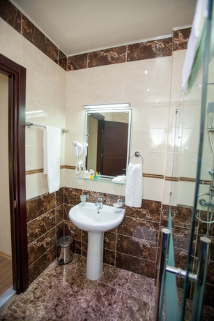 Imagen de la habitación del Hotel Rustaveli Palace. Foto 7