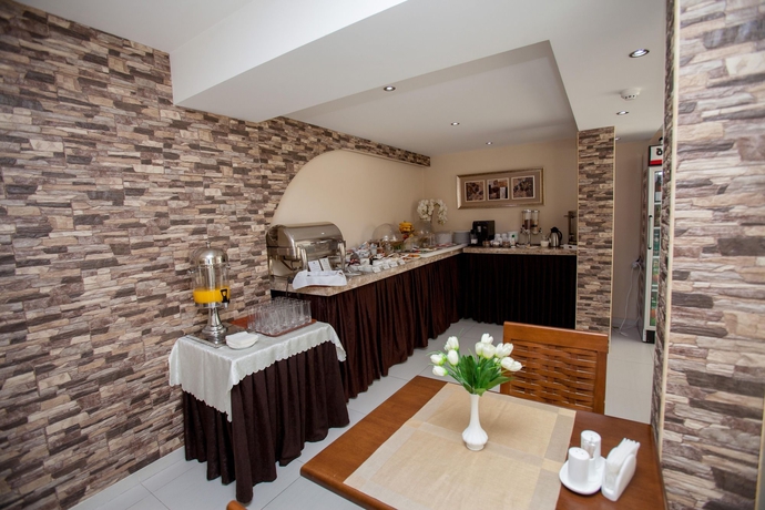 Imagen del bar/restaurante del Hotel Rustaveli Palace. Foto 2