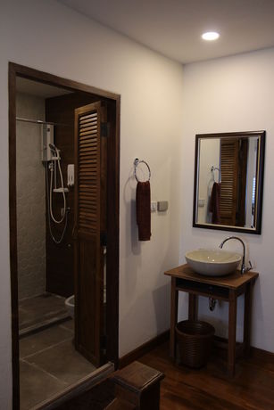 Imagen de la habitación del Hotel Rustic River Boutique. Foto 6