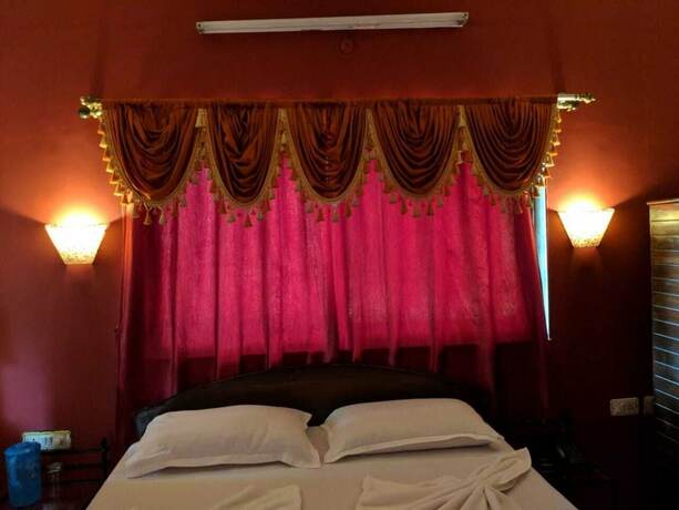 Imagen general del Hotel Rustic Village - By Rivasa. Foto 15