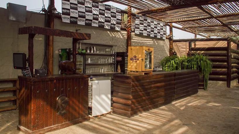 Imagen del bar/restaurante del Hotel Rustica Pachacamac. Foto 6