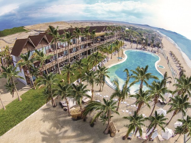 Imagen de la piscina del Hotel Rustica Vichayito. Foto 19