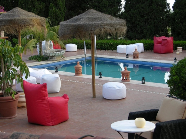 Imagen de la piscina del Hotel Rusticae Casa De Los Bates. Foto 7