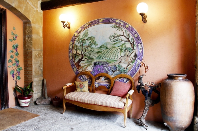 Imagen de los interiores del Hotel Rusticae Hospedería Señorío De Briñas. Foto 19