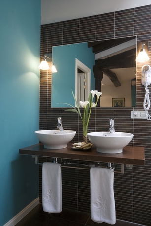 Imagen de la habitación del Hotel Rusticae Hospedería Señorío De Briñas. Foto 17