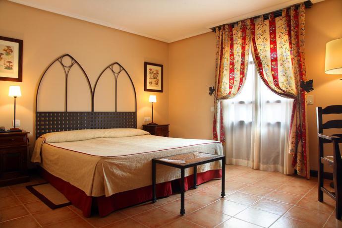 Imagen general del Hotel Rusticae Hostería De Guara. Foto 15