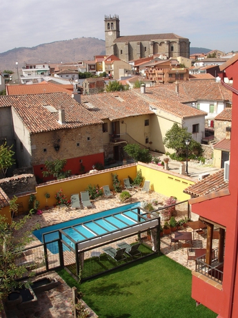 Imagen de los exteriores del Hotel Rusticae Rincón De Traspalacio. Foto 6