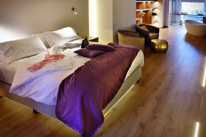 Imagen de la habitación del Hotel Rusticae Urbisol. Foto 2