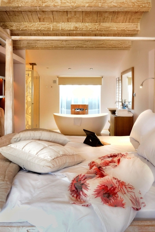 Imagen de la habitación del Hotel Rusticae Urbisol. Foto 8