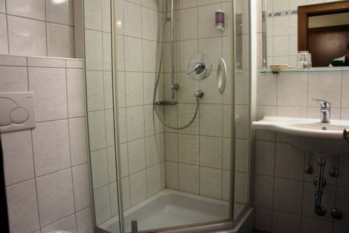 Imagen de la habitación del Hotel Rustika. Foto 31