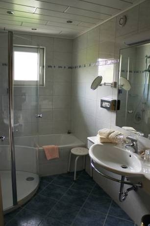 Imagen de la habitación del Hotel Rustika. Foto 33