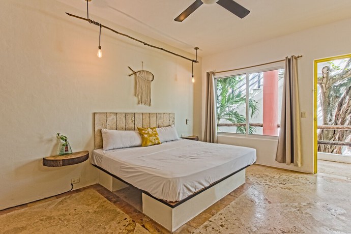 Imagen de la habitación del Hotel Rustik-inn. Foto 6