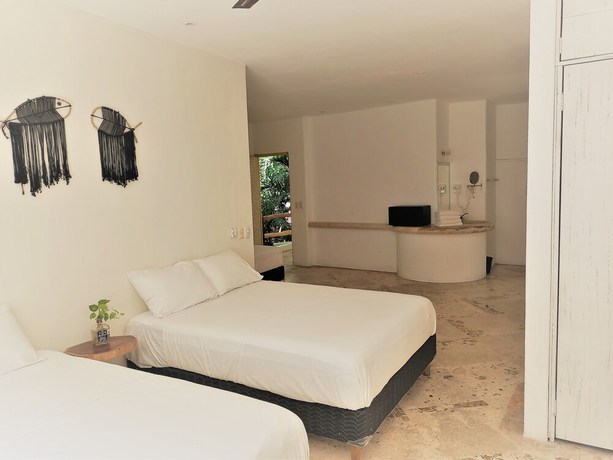 Imagen de la habitación del Hotel Rustik-inn. Foto 20