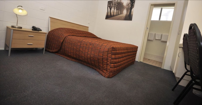 Imagen de la habitación del Hotel Rusty's Motel Gladstone. Foto 5