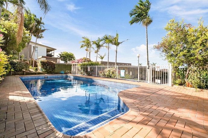 Imagen de la piscina del Hotel Rusty's Motel Gladstone. Foto 16