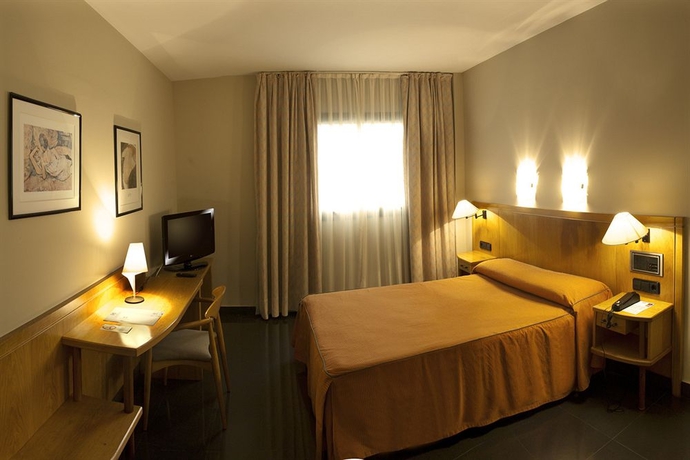 Imagen de la habitación del Hotel Ruta De Europa. Foto 8