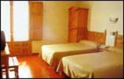 Imagen de la habitación del Hotel Ruta de Castilla. Foto 2