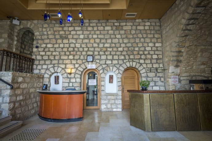Imagen de los interiores del Hotel Ruth Zefat By Dan Hotels. Foto 16