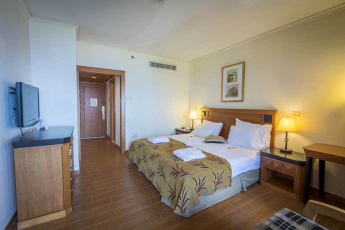 Imagen de la habitación del Hotel Ruth Zefat By Dan Hotels. Foto 13