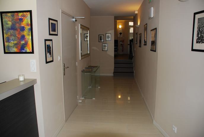 Imagen de los interiores del Hotel Ruthenium. Foto 19