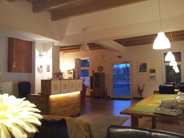 Imagen de los interiores del Hotel Rutherbach. Foto 17