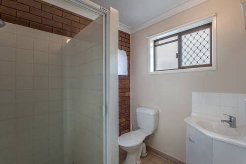 Imagen de la habitación del Hotel Ruthven Street Motor Inn. Foto 4