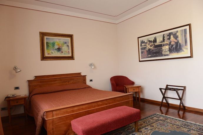 Imagen de la habitación del Hotel Rutiliano Centro Benessere. Foto 4