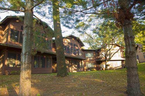 Imagen de la habitación del Hotel Ruttger's Bay Lake Resort. Foto 3