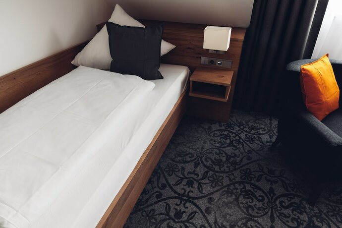 Imagen de la habitación del Hotel R&uuml;hrberger Hof & Restaurant Grenzach-Wyhlen bei Basel. Foto 17