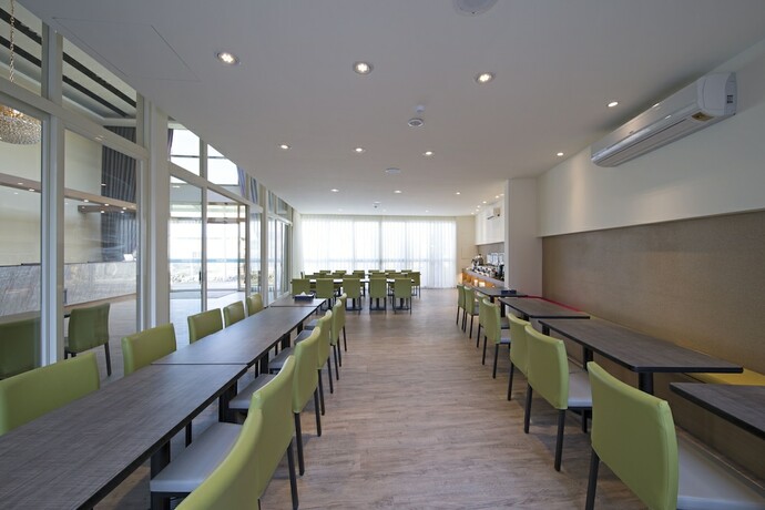 Imagen del bar/restaurante del Hotel Ruyi Inn. Foto 16