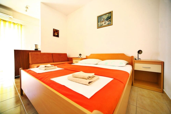 Imagen de la habitación del Hotel Ruza, Brela. Foto 15