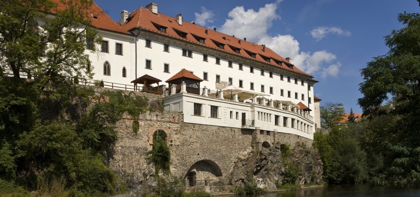 Imagen de los exteriores del Hotel Ruze, Cesky Krumlov. Foto 5