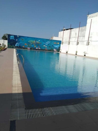 Imagen general del Hotel Rv Pool Resort. Foto 6