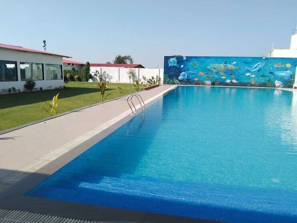 Imagen general del Hotel Rv Pool Resort. Foto 7