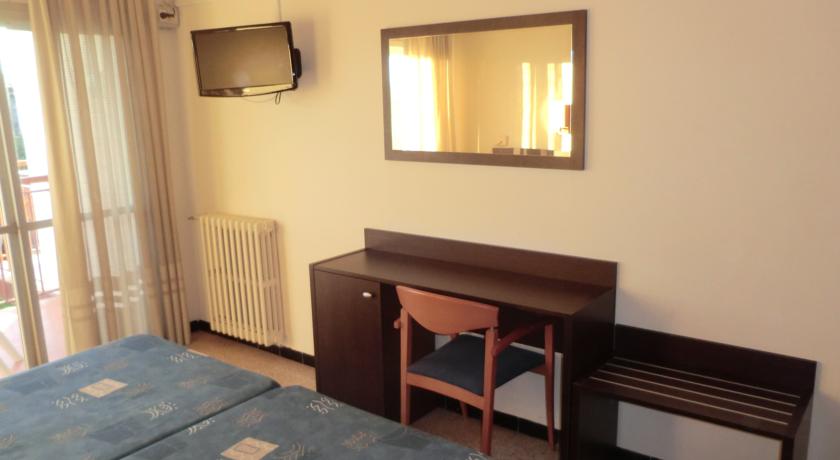 Imagen de la habitación del Hotel Rvhotels Hotel Gr92. Foto 4