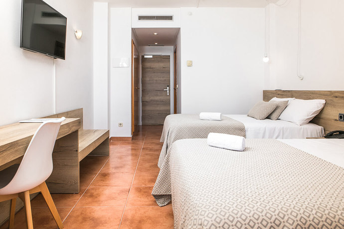 Imagen de la habitación del Hotel Rvhotels Nieves Mar. Foto 6