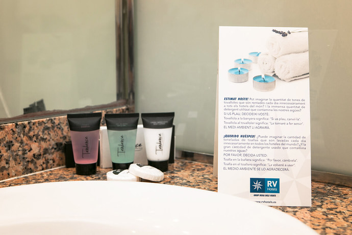 Imagen de la habitación del Hotel Rvhotels Nieves Mar. Foto 9