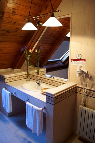 Imagen de la habitación del Hotel Rvhotels Orri. Foto 7