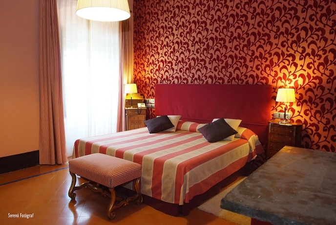 Imagen de la habitación del Hotel Rvhotels Palau Lo Mirador. Foto 2