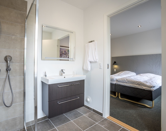 Imagen de la habitación del Hotel Ry. Foto 8