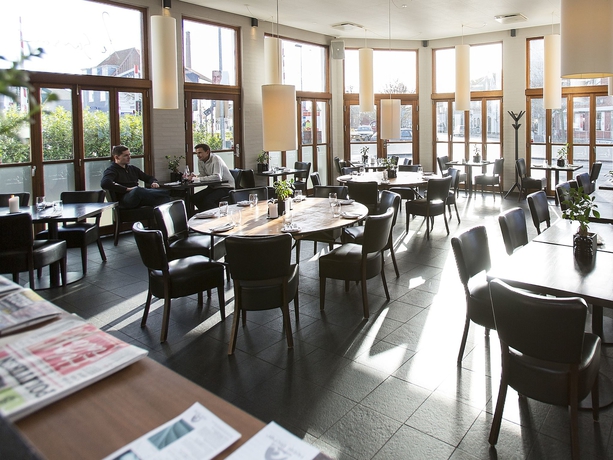 Imagen del bar/restaurante del Hotel Ry. Foto 5